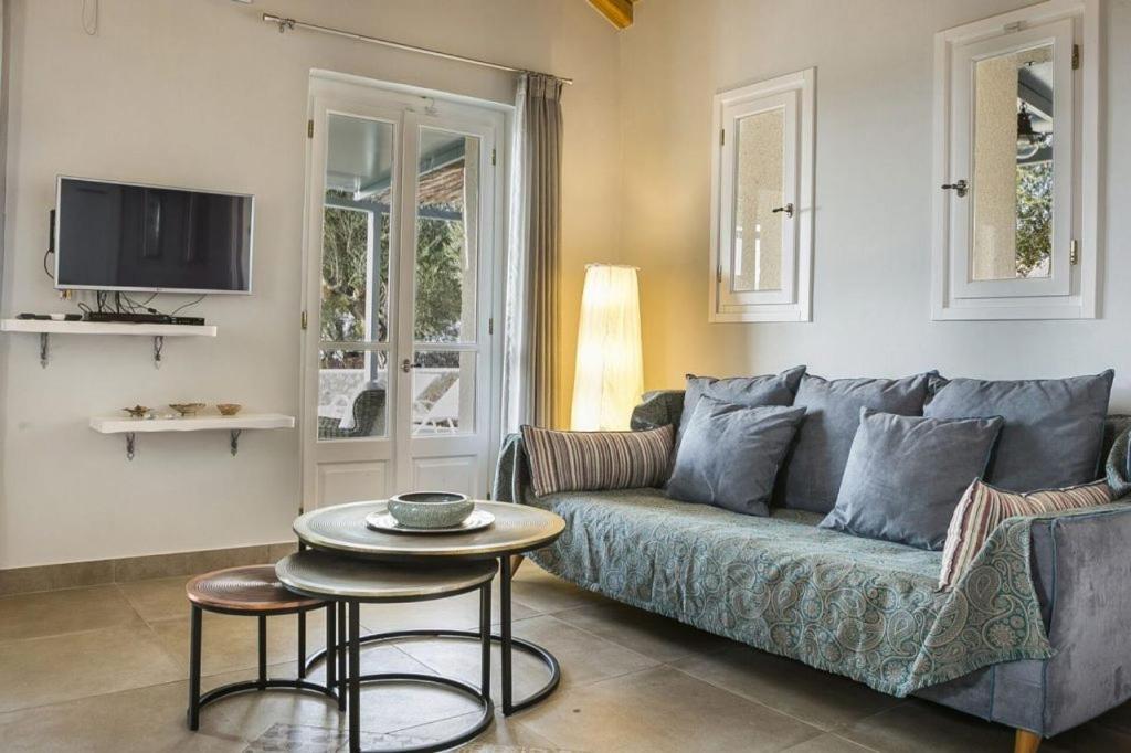 Mánganos Aelia Cottage מראה חיצוני תמונה